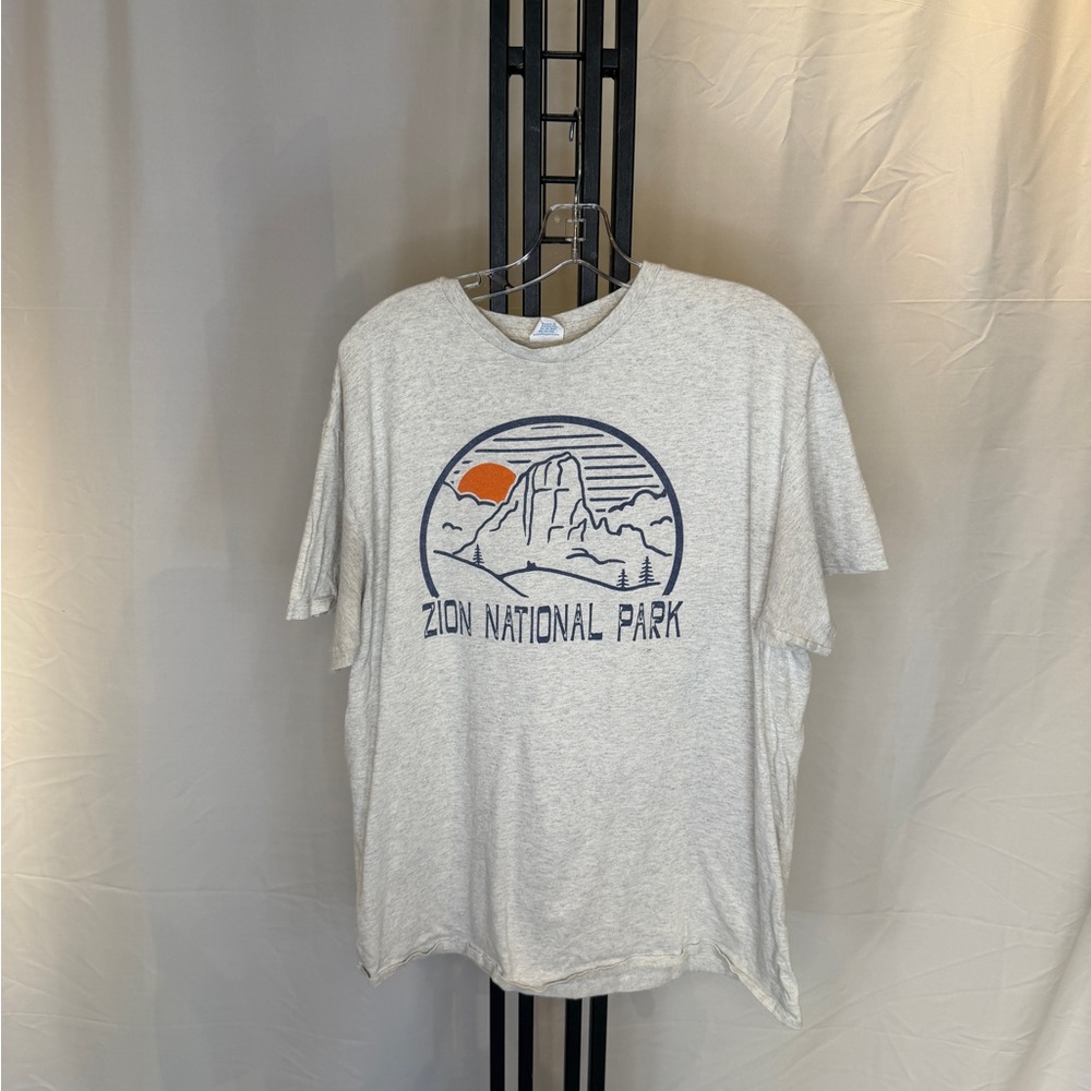 Delta Zion National Park Heather Gray Tee
